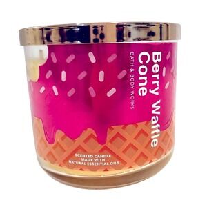 Bath & Body Works Berry Cone Waffle Scented‎ Candle Natural Essential Oils NEW